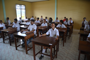 Schoolklas van het Villanova-internaat in Manokwari.